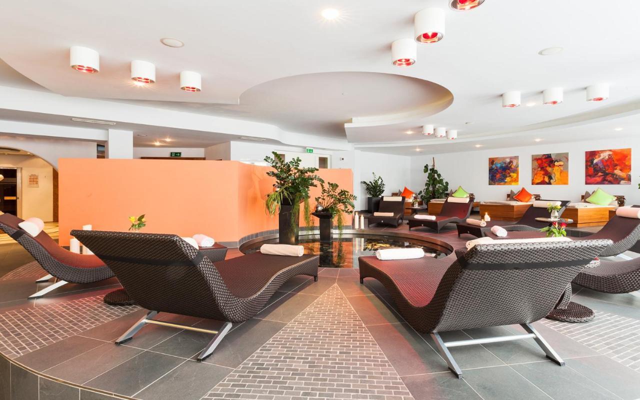 Aparthotel Hochland Gmbh Nauders Buitenkant foto
