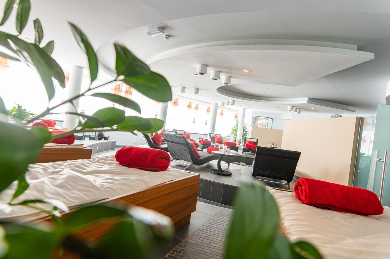 Aparthotel Hochland Gmbh Nauders Buitenkant foto