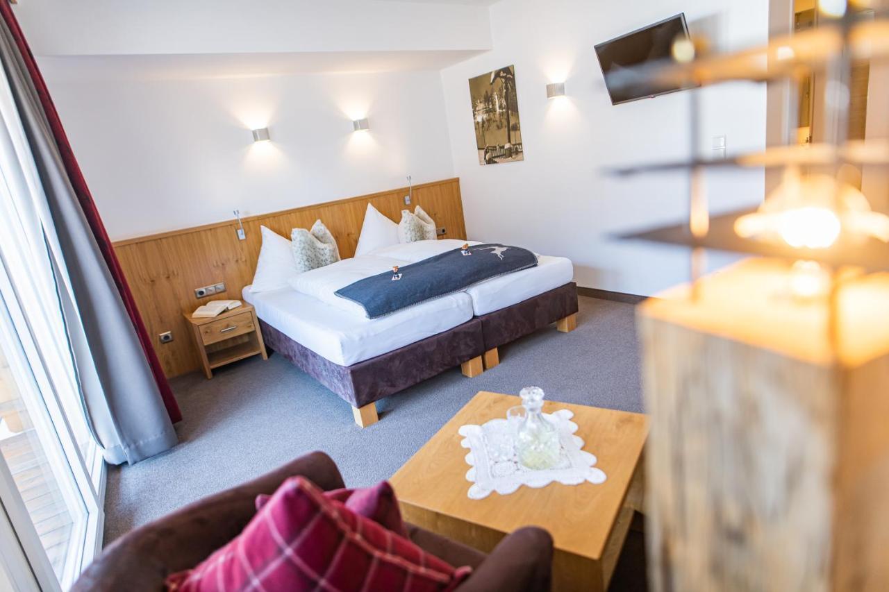 Aparthotel Hochland Gmbh Nauders Buitenkant foto