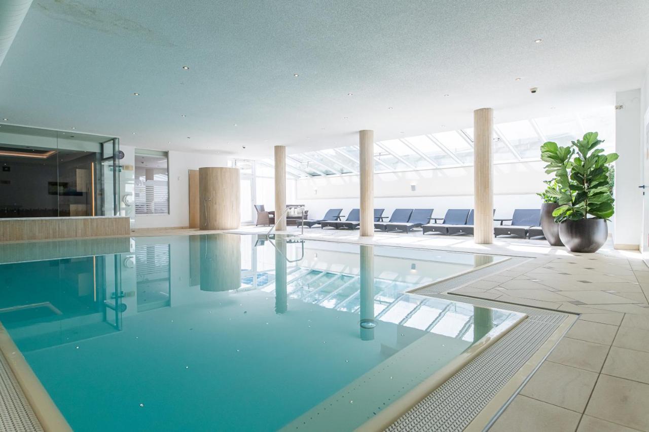 Aparthotel Hochland Gmbh Nauders Buitenkant foto